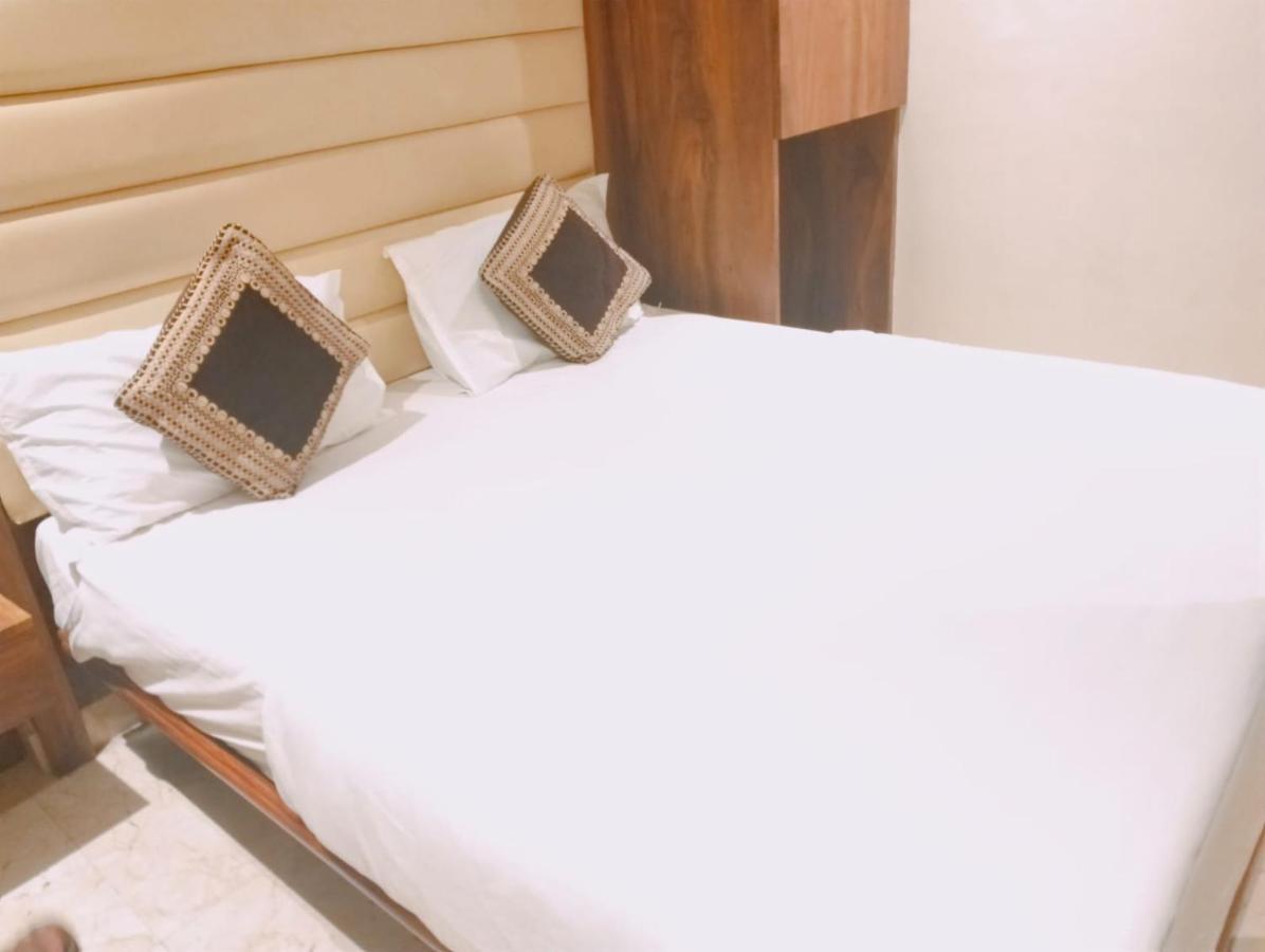 Hotel Adams Inn Near Mumbai Airport Luaran gambar